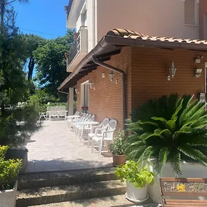 https://paris.emilia-romagnahotels.net